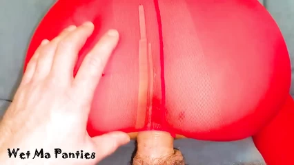 Cums in red tights