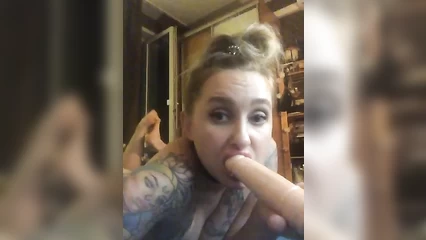 A couple fucks beautifully for subscribers