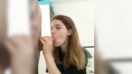 Sucked a dick and jerked off her bristly dumpling