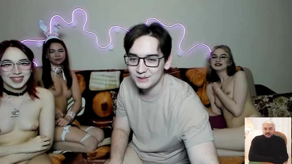 Online broadcast nickanny