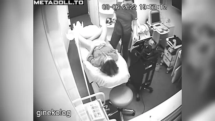Hidden camera in the gynecologist's office 2
