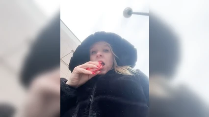 Beauty blonde Lika 2