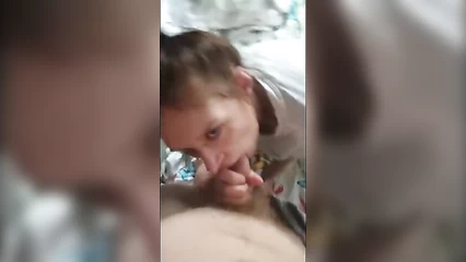 She gives great deep blowjob
