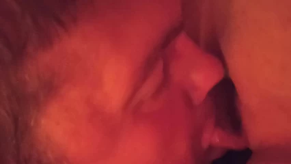 Gave Lyosha to lick a sweet pussy
