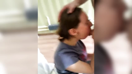 I fuck a girl in the mouth and cum profusely