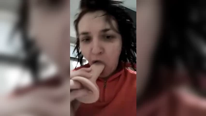 Chick pleases horny shaggy girl