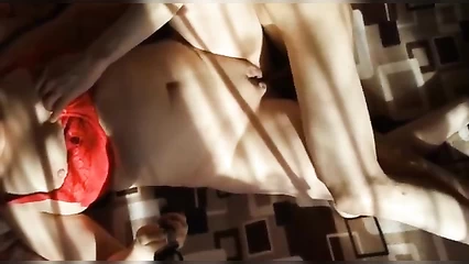 Cut on the plump and quickly fucked