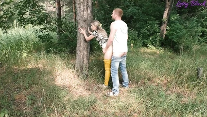 Sex after meeting in a city park