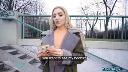Fucks a stranger in the entrance for money