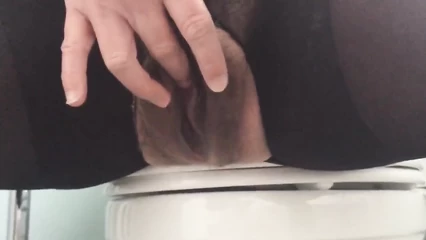 During working hours, she retired to the toilet