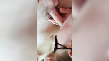 I film a blowjob and cum in my mouth